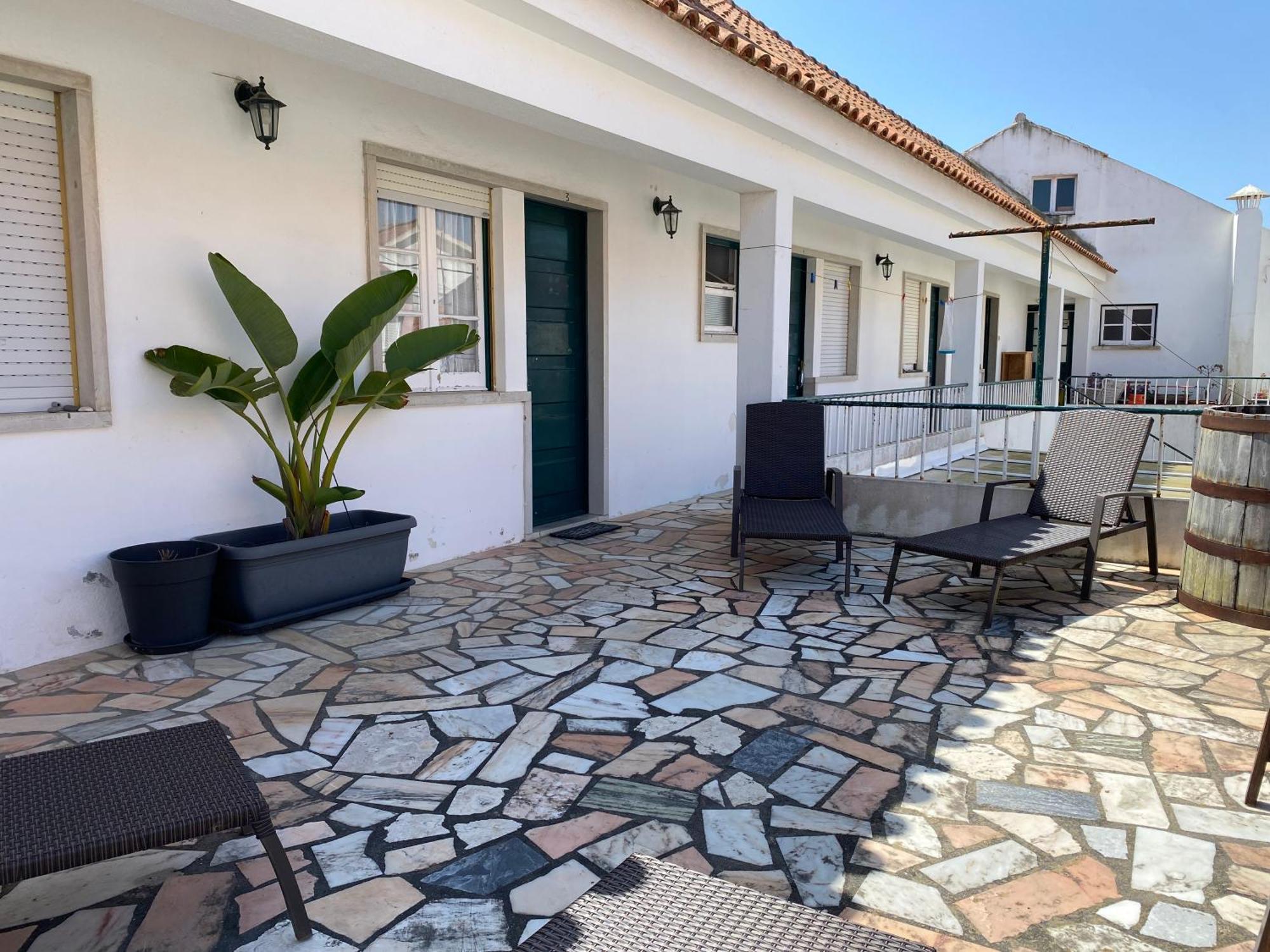 Foz Surfcamp Hotel Foz do Arelho Exterior photo